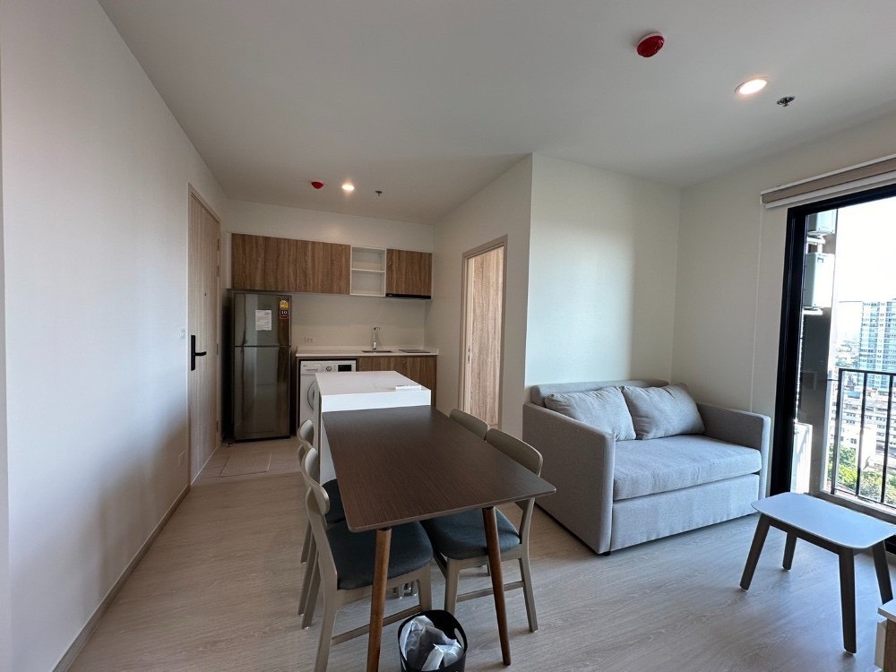ให้เช่าคอนโดปิ่นเกล้า จรัญสนิทวงศ์ : 👑 NUE Noble Fai Chai - Wang Lang  👑 2bed1bath ห้องตกแต่งน่าอยู่มาก มีเฟอร์นิเจอร์และเครื่องใช้ไฟฟ้าครบ พร้อมย้าย