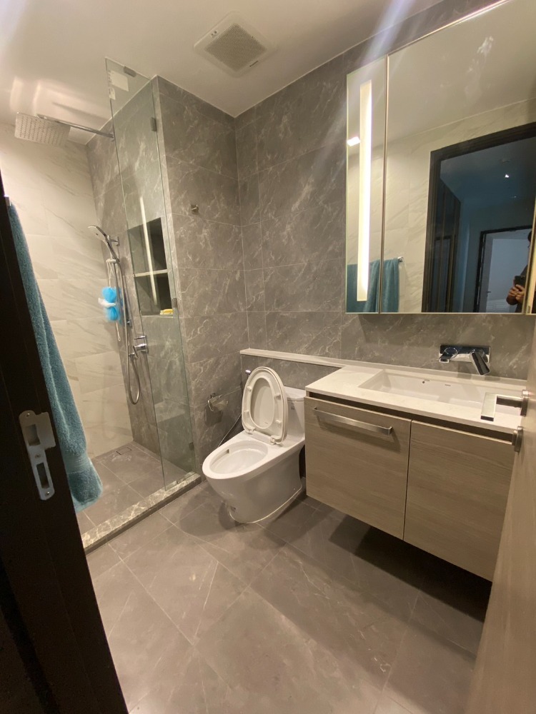 For RentCondoLadprao, Central Ladprao : 2 bedroom duplex for rent, location 5 Lat Phrao intersection.