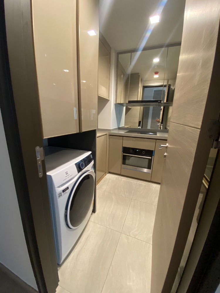 For RentCondoLadprao, Central Ladprao : 2 bedroom duplex for rent, location 5 Lat Phrao intersection.