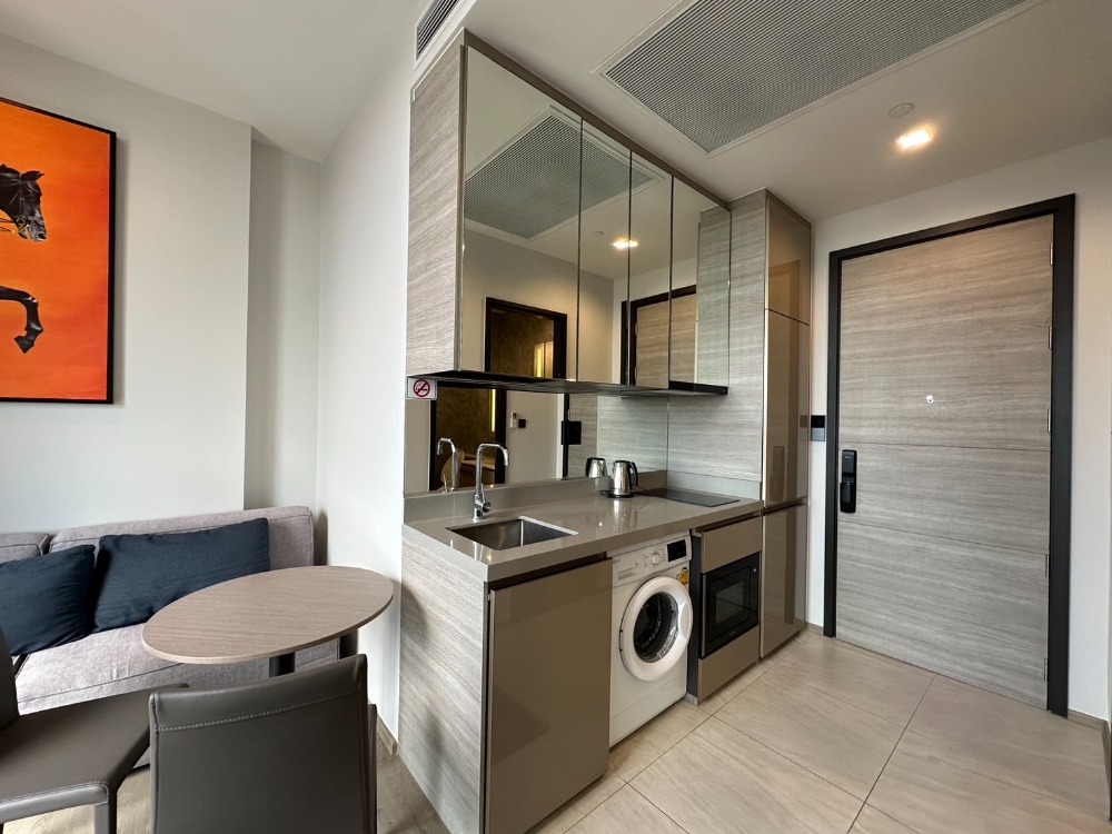 For RentCondoLadprao, Central Ladprao : For rent, 1 bedroom, best price in the building, The Crest Project, Lat Phrao Intersection.