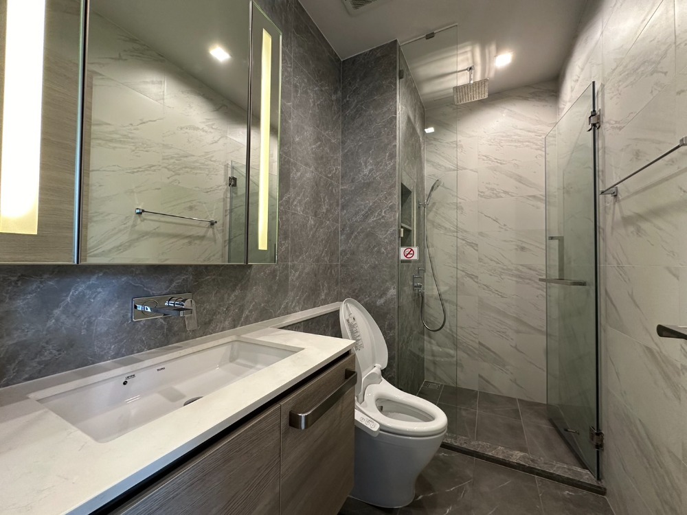 For RentCondoLadprao, Central Ladprao : For rent, 1 bedroom, best price in the building, The Crest Project, Lat Phrao Intersection.