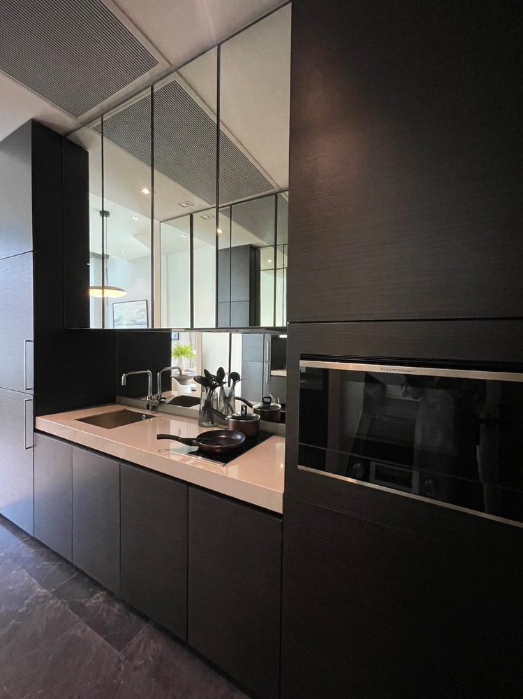 For RentCondoWitthayu, Chidlom, Langsuan, Ploenchit : 1 bedroom, duplex style for rent, Chidlom location.