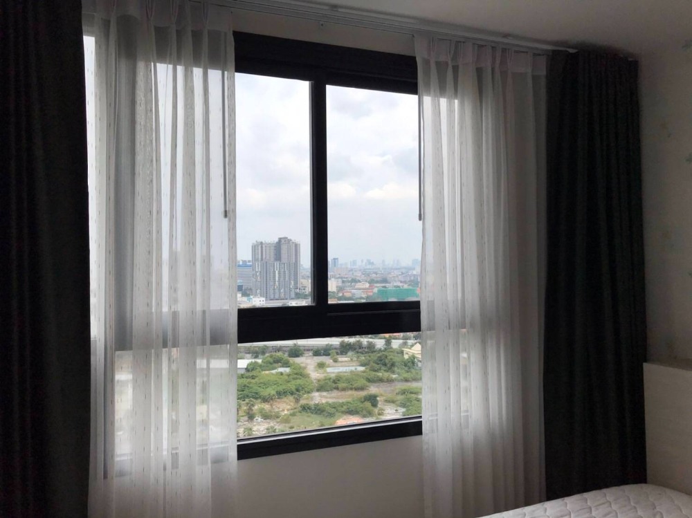 For RentCondoRattanathibet, Sanambinna : 🥝🥝 (There is a washing machine) Condo for rent, Skyline Rattanathibet 🥝🥝 Size 30 sq m, 18th floor, fully furnished, with washing machine.