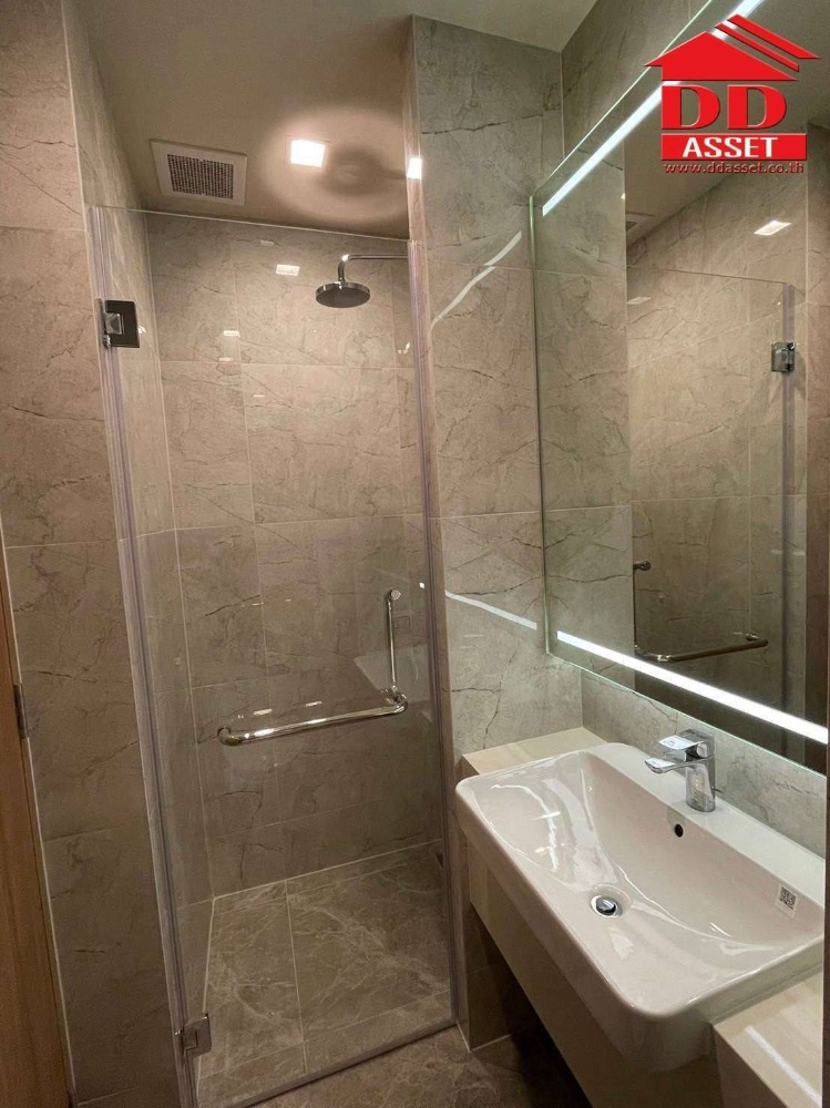 For SaleCondoSukhumvit, Asoke, Thonglor : Condo for sale, Noble Around Sukhumvit 33 (Noble Around Sukhumvit 33), condo, good location near BTS Phrom Phong, code C8128