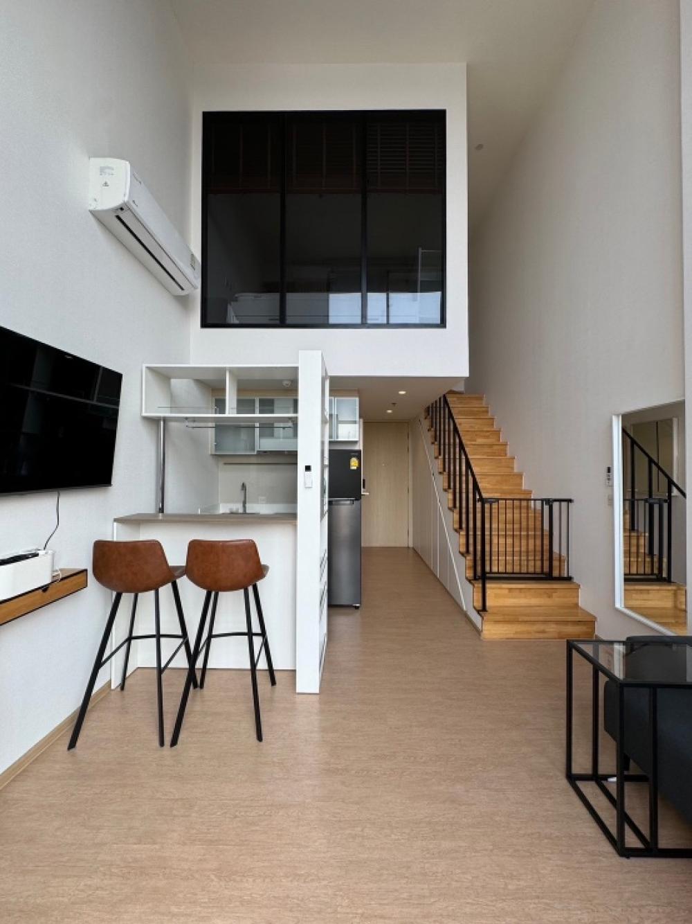 ให้เช่าคอนโดสุขุมวิท อโศก ทองหล่อ : Maru Ekkamai 1 bedroom  Duplex room 🛋️ 42sqm | Rent 35,000🔥  Fully furnished