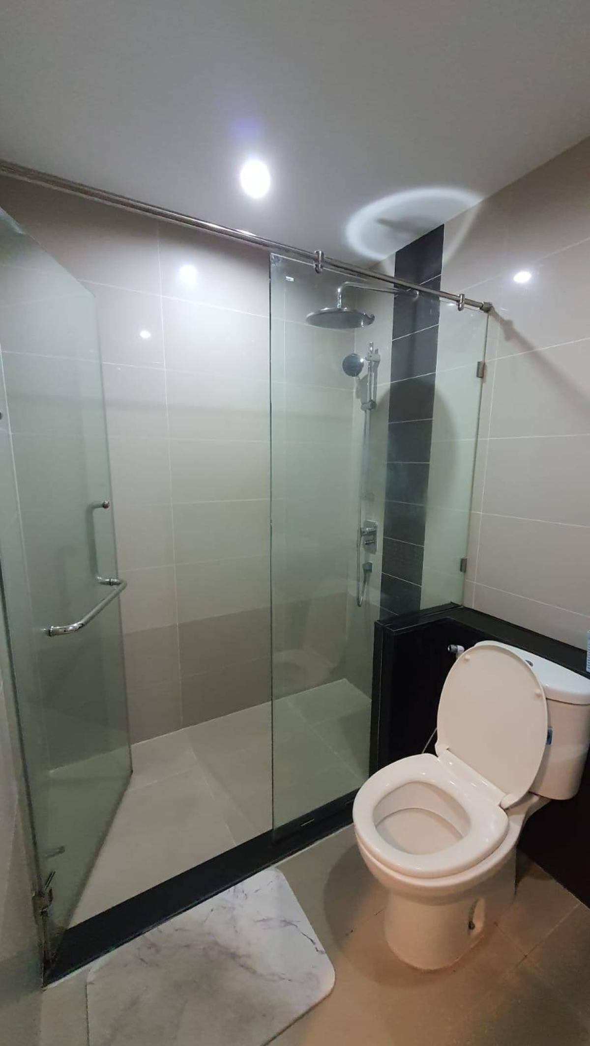 ขายคอนโดสาทร นราธิวาส : ขายคอนโด ศุภาลัย ไลท์ สาทร - เจริญราษฎร์ BTS-สุรศักดิ์ บางโคล่ เขต บางคอแหลม กรุงเทพ CX-113343