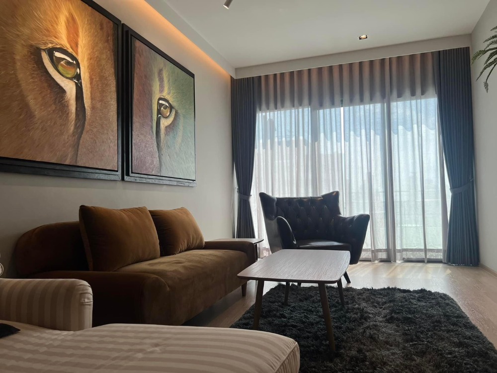 ให้เช่าคอนโดสุขุมวิท อโศก ทองหล่อ : Pet Friendly (2 Bed 150 Sqm) @BTS Prompong - 90,000 THB Negotiable