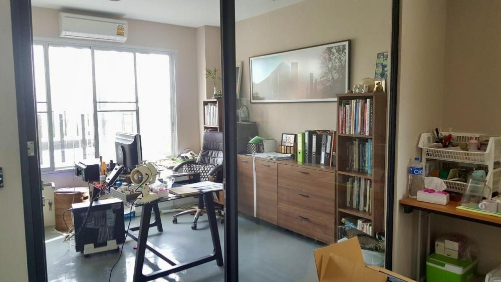 ขายโฮมออฟฟิศเลียบทางด่วนรามอินทรา : ขายโฮมออฟฟิศ บีสแควร์ B Square พระราม9 เหม่งจ๋าย ซอยสหการประมูล เรียบด่วนรามอินทรา เขตวังทองหลาง