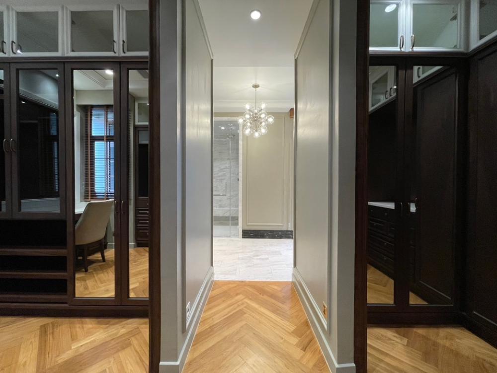 For SaleHouseSukhumvit, Asoke, Thonglor : A luxurious detached house for sale on Ekamai