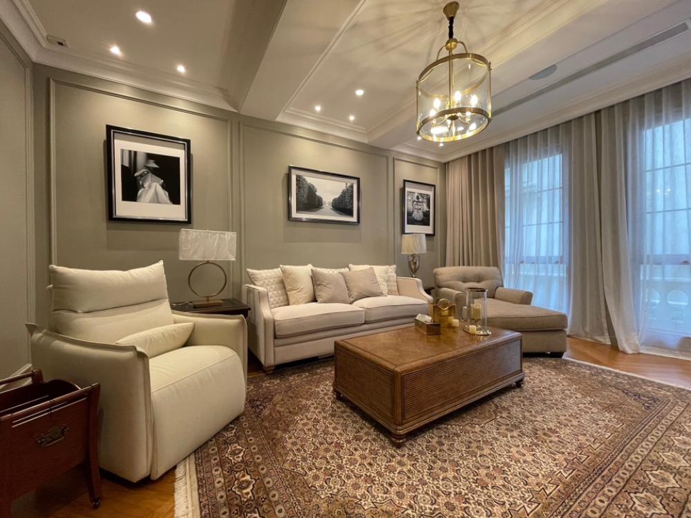 For SaleHouseSukhumvit, Asoke, Thonglor : A luxurious detached house for sale on Ekamai