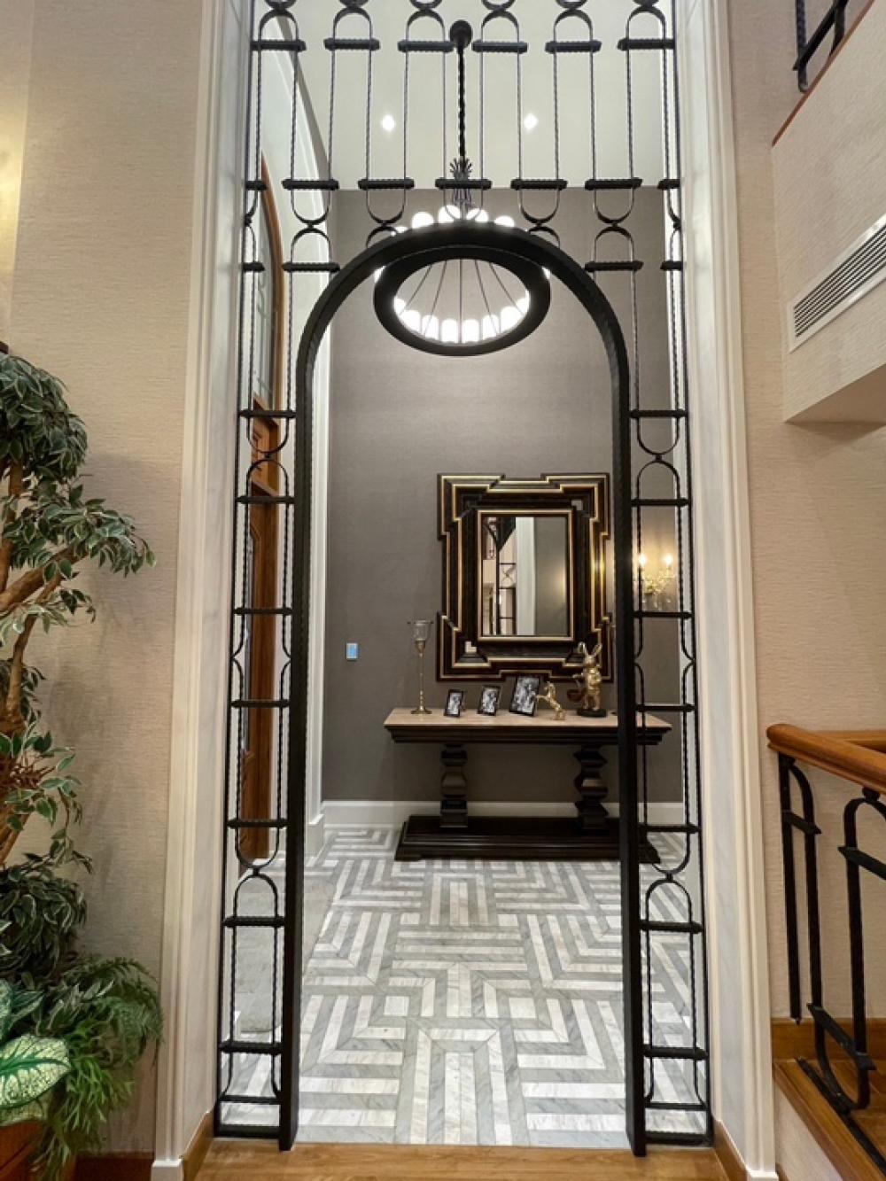 For SaleHouseSukhumvit, Asoke, Thonglor : A luxurious detached house for sale on Ekamai