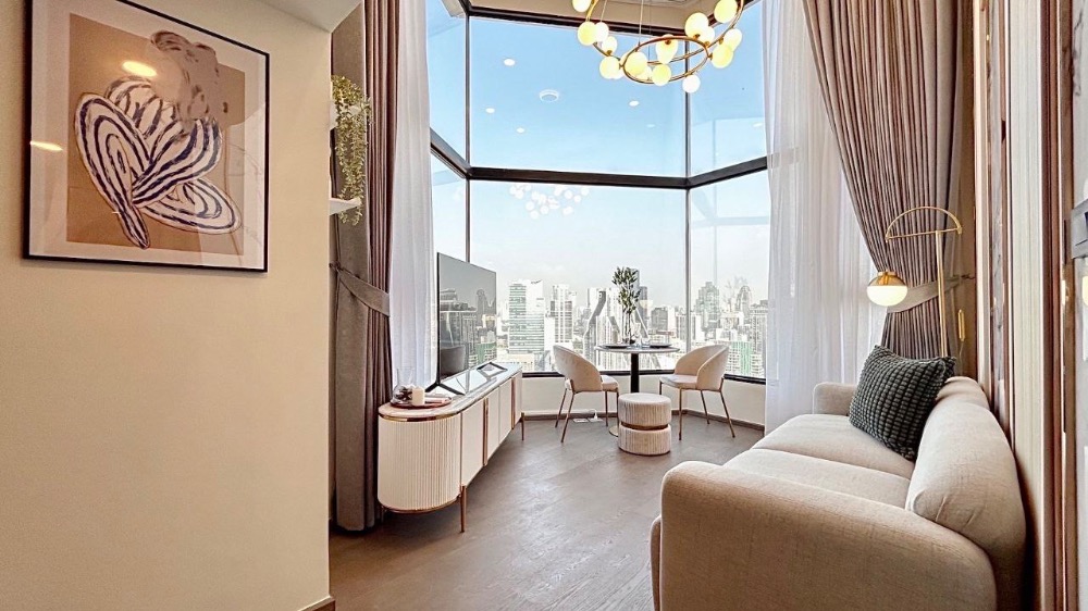 ให้เช่าคอนโดสยาม จุฬา สามย่าน : Park Origin Chula - Samyan【𝐑𝐄𝐍𝐓】🔥ห้อง Loft 2 ชั้น งานดี ตกแต่งแบบ Luxury วิวอลังการ ใกล้MRTสามย่าน 🔥 ติดต่อไลน์ไอดี: @hacondo