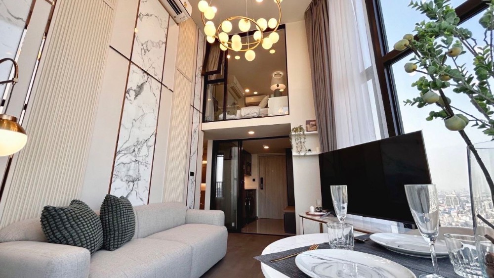 ให้เช่าคอนโดสยาม จุฬา สามย่าน : Park Origin Chula - Samyan【𝐑𝐄𝐍𝐓】🔥ห้อง Loft 2 ชั้น งานดี ตกแต่งแบบ Luxury วิวอลังการ ใกล้MRTสามย่าน 🔥 ติดต่อไลน์ไอดี: @hacondo