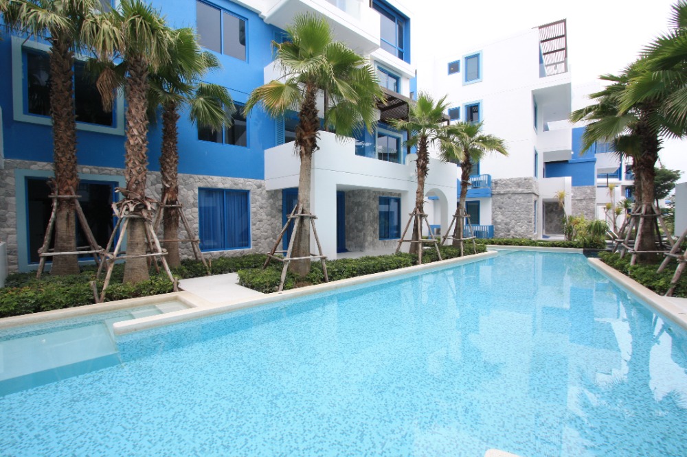 For SaleCondoHuahin, Prachuap Khiri Khan, Pran Buri : **Discount 1.5 million** Condo for sale, 2 bedrooms, 2 bathrooms, 1st floor, next to the pool, pool access, jump into the pool from the room balcony.
