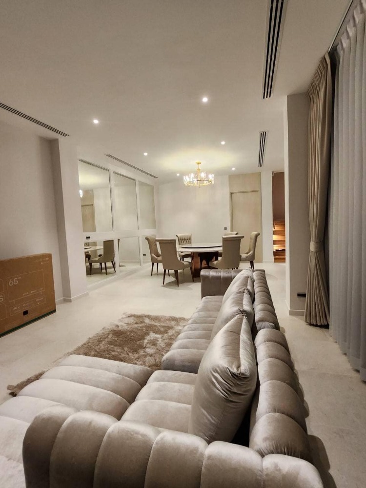 ให้เช่าบ้านพระราม 9 เพชรบุรีตัดใหม่ RCA : RH031624 ขาย/ให้เช่า บ้านเดี่ยวหรู 3ชั้น BuGaan Rama 9-Meng Jai เอกสิทธิ์เพียง 8 ยูนิต