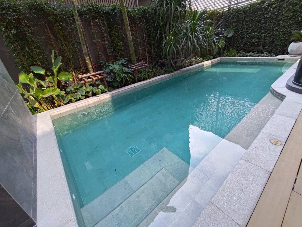 ให้เช่าบ้านพระราม 9 เพชรบุรีตัดใหม่ RCA : RH031624 ขาย/ให้เช่า บ้านเดี่ยวหรู 3ชั้น BuGaan Rama 9-Meng Jai เอกสิทธิ์เพียง 8 ยูนิต