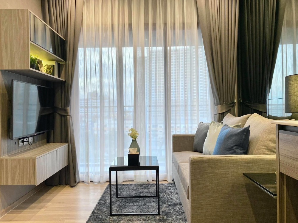 For RentCondoSapankwai,Jatujak : For rent ❗❗The Line Phahon – Pradipat / THE LINE Phahon – Pradipat Line ID:@kormaneeestates (with @ too) For more information, add Line.
