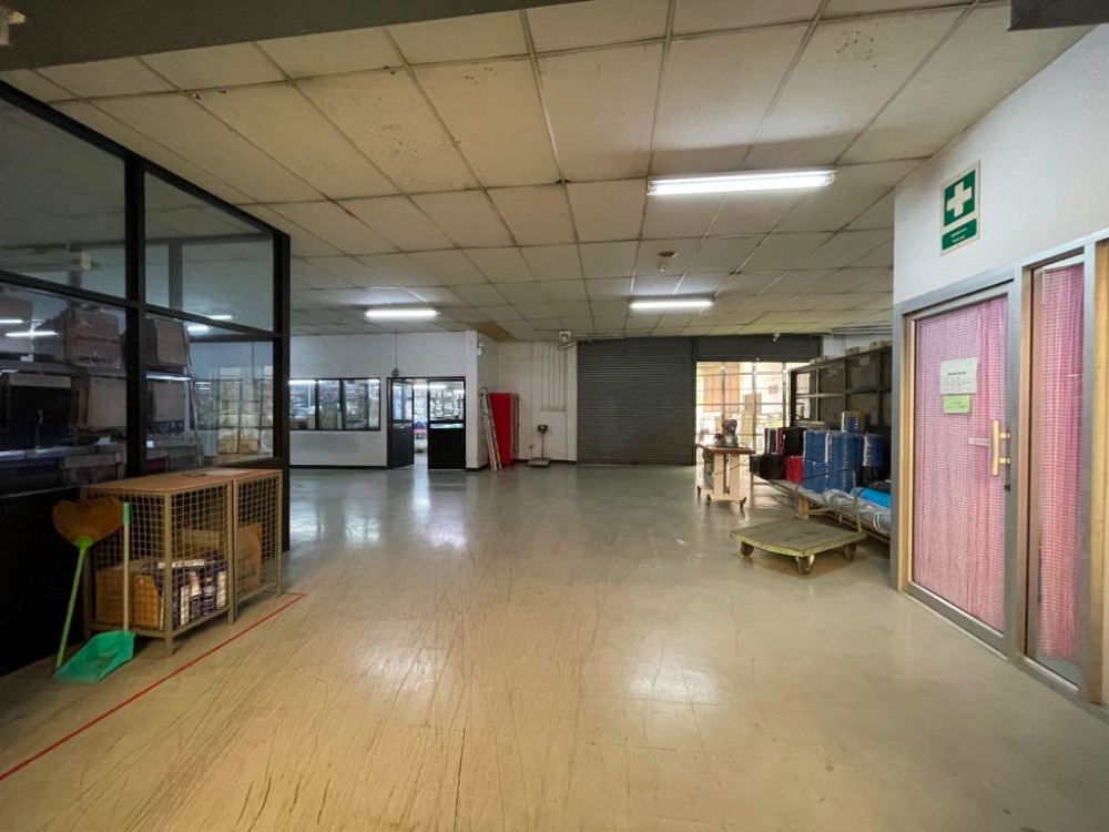 ให้เช่าโรงงานอยุธยา : โรงงาน สำนักงานและ โกดัง พื้นที่ประมาณ 2,429ตรม. ให้เช่า ในสวนอุตสาหกรรมโรจนะ อยุธยา โซน A