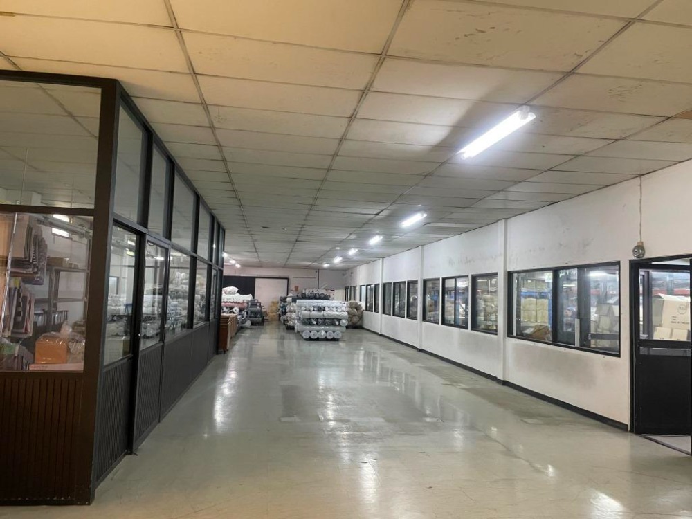 ให้เช่าโรงงานอยุธยา : โรงงาน สำนักงานและ โกดัง พื้นที่ประมาณ 2,429ตรม. ให้เช่า ในสวนอุตสาหกรรมโรจนะ อยุธยา โซน A