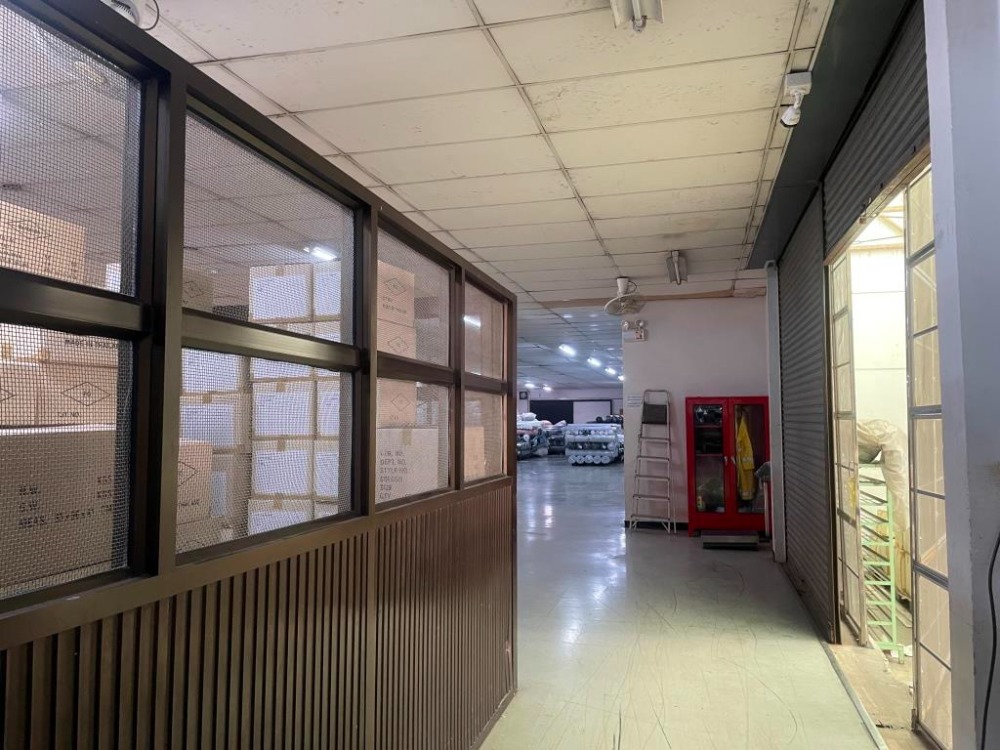ให้เช่าโรงงานอยุธยา : โรงงาน สำนักงานและ โกดัง พื้นที่ประมาณ 2,429ตรม. ให้เช่า ในสวนอุตสาหกรรมโรจนะ อยุธยา โซน A