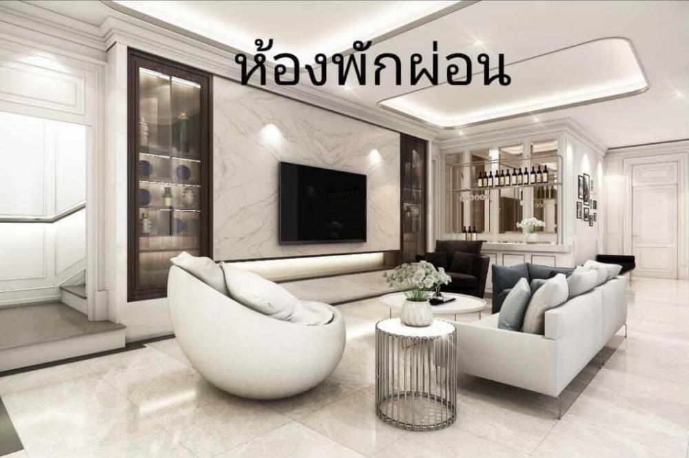 For SaleHouseSapankwai,Jatujak : 📢👇Inthamara house for sale with swimming pool and elevator, consisting of golden teak throughout, solar cell installed, convenient travel on many routes, both Phahon Yothin and Vibhavadi.