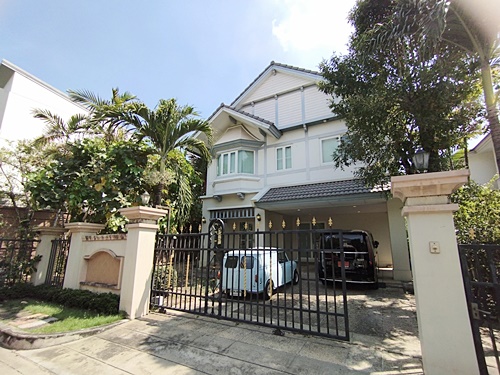 For RentHouseNawamin, Ramindra : 📣Single house for rent 🏠 Laddarom Watcharapol-Sukapiban 5 ✨Phase 3, good location next to Sukapiban 5 expressway.