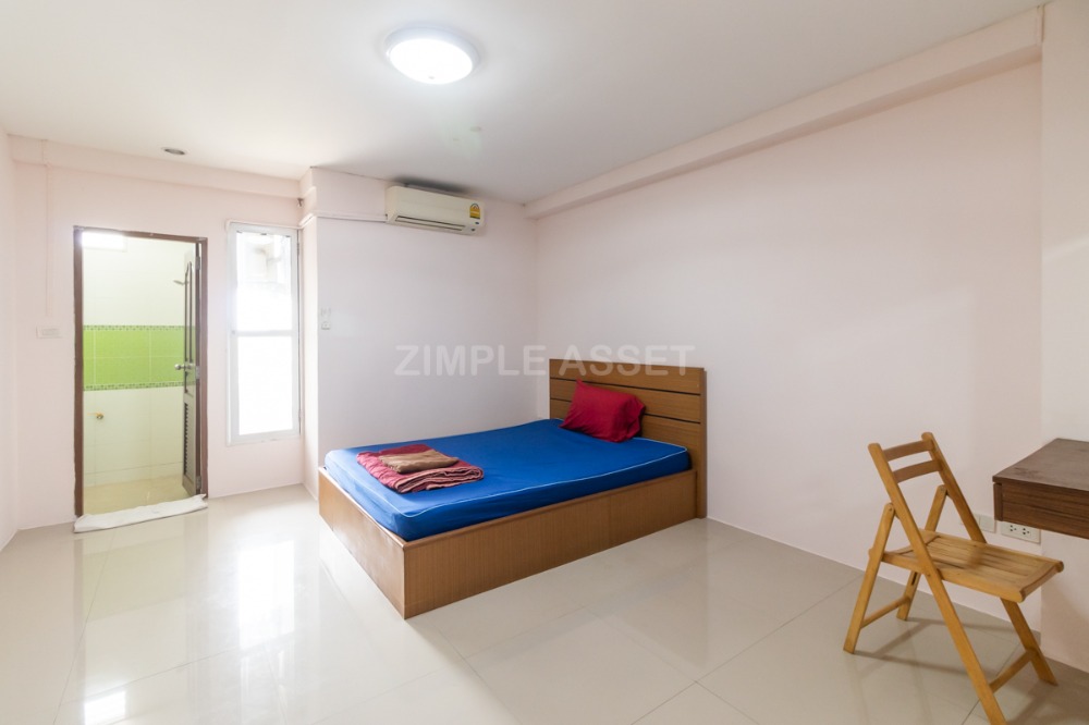 ให้เช่าโชคชัย4 ลาดพร้าว71 : Line@zimple_asset อพาร์ทเมนท์ ในซอยสังคมสงเคราะห์ ห่างจากรถไฟฟ้าสถานีลาดพร้าว71 เพียง 5 นาที มีที่จอดรถฟรี! ใกล้โฮมโปร เอกมัย-รามอินทรา โลตัสรามอินทรา และเซ็นทรัลอีสต์วิลล์