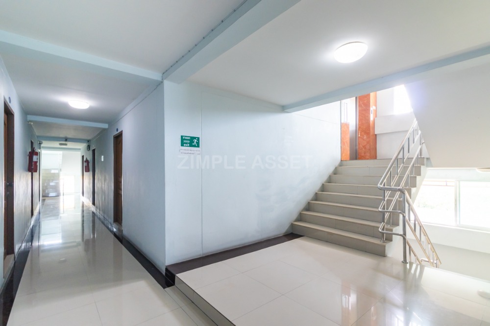 ให้เช่าโชคชัย4 ลาดพร้าว71 : Line@zimple_asset อพาร์ทเมนท์ ในซอยสังคมสงเคราะห์ ห่างจากรถไฟฟ้าสถานีลาดพร้าว71 เพียง 5 นาที มีที่จอดรถฟรี! ใกล้โฮมโปร เอกมัย-รามอินทรา โลตัสรามอินทรา และเซ็นทรัลอีสต์วิลล์