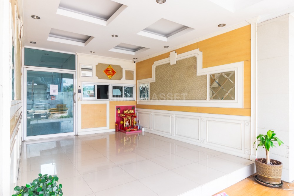 ให้เช่าโชคชัย4 ลาดพร้าว71 : Line@zimple_asset อพาร์ทเมนท์ ในซอยสังคมสงเคราะห์ ห่างจากรถไฟฟ้าสถานีลาดพร้าว71 เพียง 5 นาที มีที่จอดรถฟรี! ใกล้โฮมโปร เอกมัย-รามอินทรา โลตัสรามอินทรา และเซ็นทรัลอีสต์วิลล์