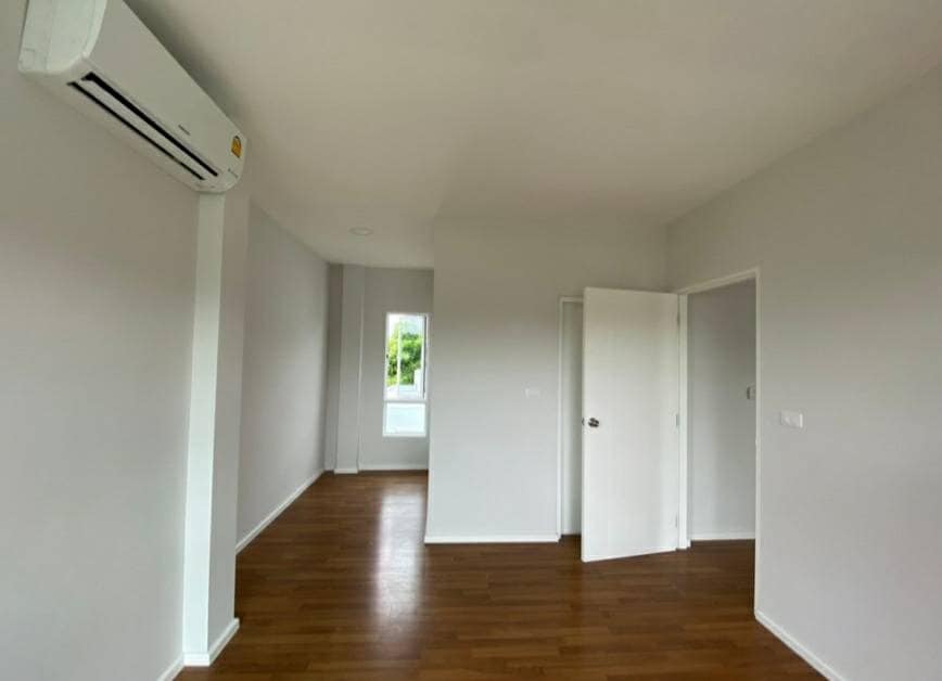 For SaleHousePathum Thani,Rangsit, Thammasat : Single house for sale, Casa Ville Rangsit-Khlong Song, area 56.6 sq m, usable area 128 sq m, 3 bedrooms, 3 bathrooms, parking for 2 cars, price 5.5 million baht.