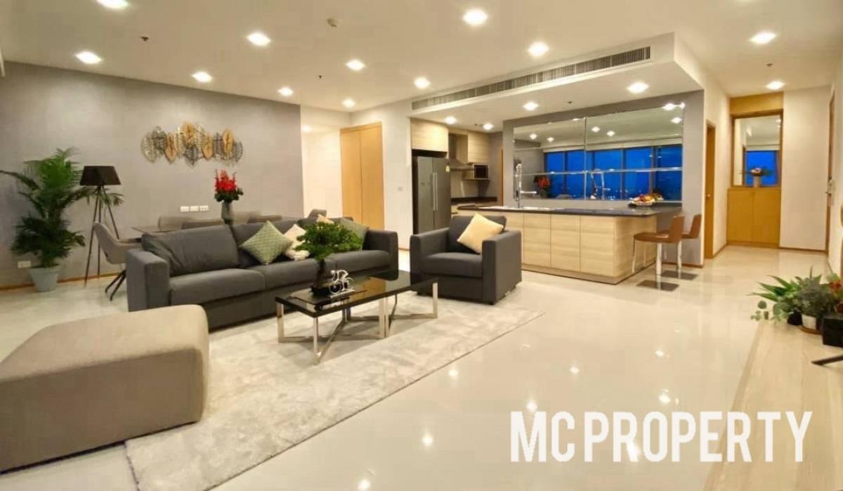 For RentCondoSukhumvit, Asoke, Thonglor : The Emporio Place river view 3 bedroom 161sqm for rent only 150,000 per month please contact 0816878954