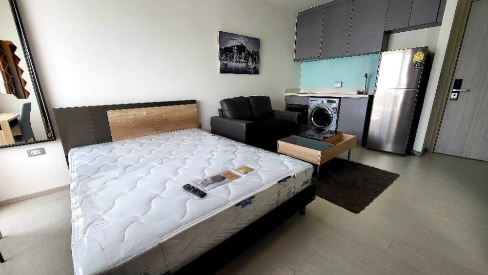 ขายคอนโดสุขุมวิท อโศก ทองหล่อ : S-RYHM106  ริธึ่ม สุขุมวิท36-38 ชั้น14 วิวสวน 24.5ตรม. สตูดิโอ 1น้ำ 3.9 ล้าน 064-959-8900