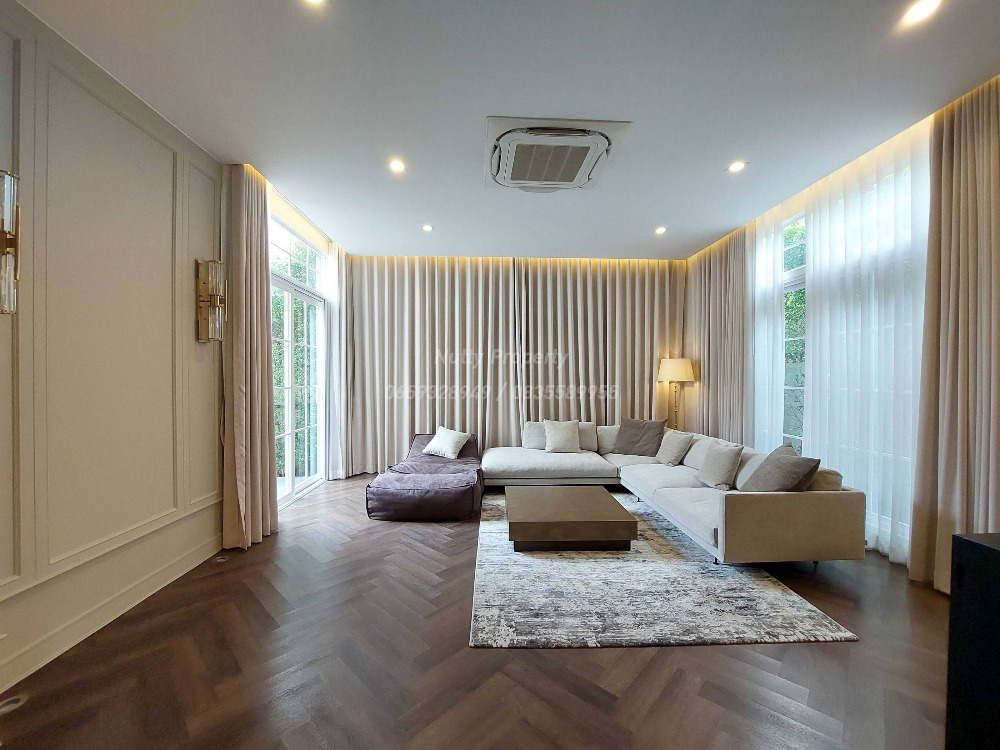 ขายบ้านบางนา แบริ่ง ลาซาล : โครงการนันทวัน บางนา กม.7 ตกแต่งสุดหรู เฟอร์นิเจอร์ครบ พร้อมเข้าอยู่