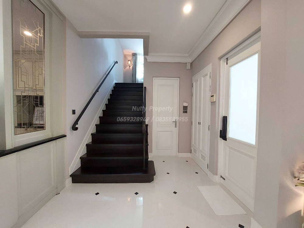 ขายบ้านบางนา แบริ่ง ลาซาล : โครงการนันทวัน บางนา กม.7 ตกแต่งสุดหรู เฟอร์นิเจอร์ครบ พร้อมเข้าอยู่