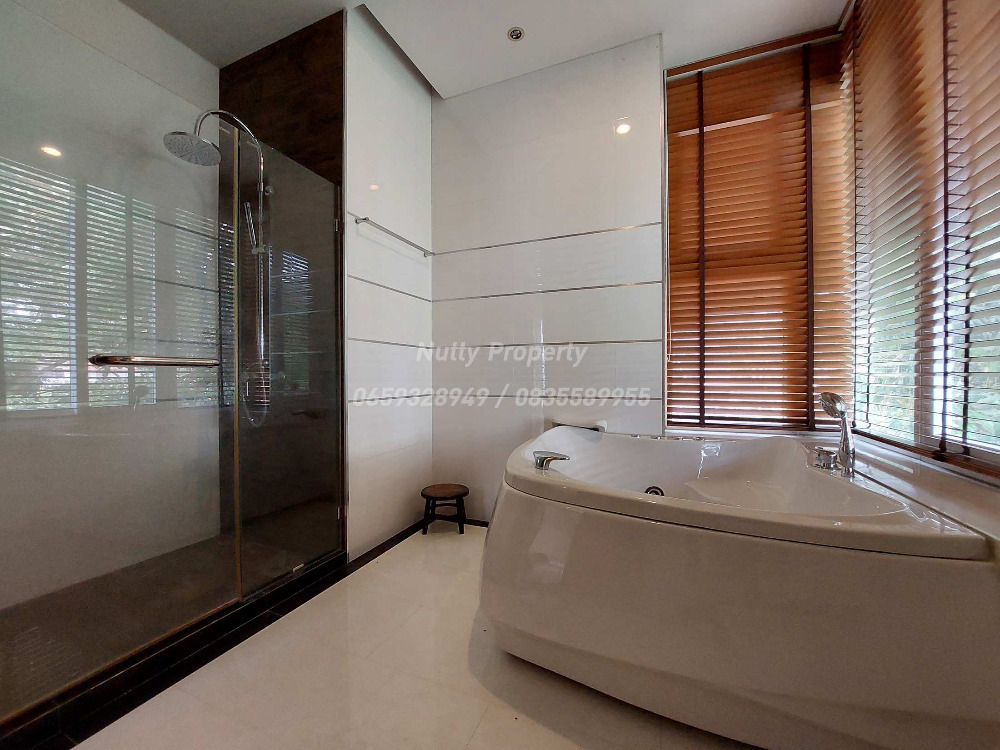 ขายบ้านลาดพร้าว เซ็นทรัลลาดพร้าว : ขาย-เช่า บ้านเดี่ยวใจกลางลาดพร้าว The Gallery House 1 เข้า-ออกได้หลายเส้นทาง ลาดพร้าว รัชดา และถนนพหลโยธิน และรถไฟฟ้า 3 สถานี 