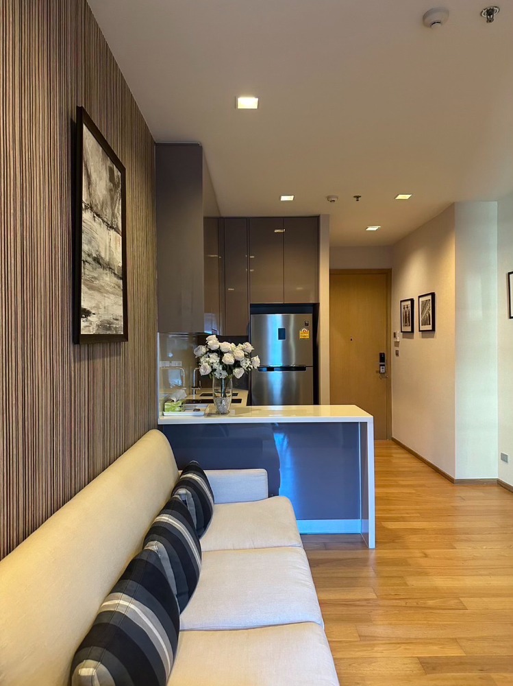 ขายคอนโดนานา : ขายคอนโด hyde sukumvit 13 1 ห้องนอน ทาวเวอร์ B (S03-1731S)