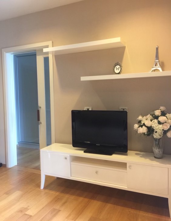 ขายคอนโดนานา : ขายคอนโด hyde sukumvit 13 1 ห้องนอน ทาวเวอร์ B (S03-1731S)