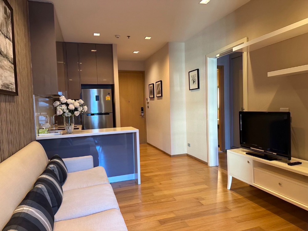 ขายคอนโดนานา : ขายคอนโด hyde sukumvit 13 1 ห้องนอน ทาวเวอร์ B (S03-1731S)