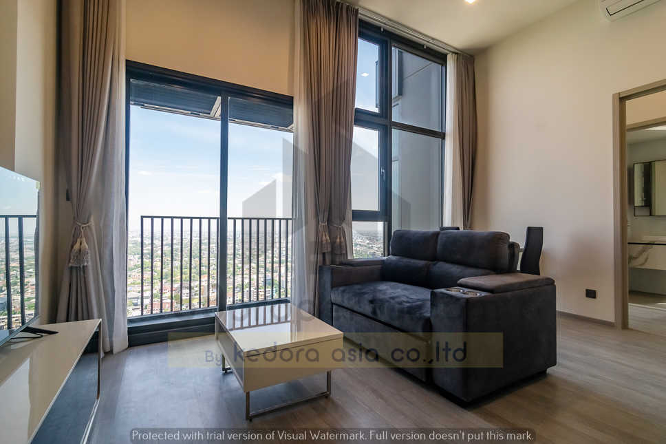 ให้เช่าคอนโดอ่อนนุช อุดมสุข : RARE CORNER THE LINE SUKHUMVIT 101 1 BED 1 BATH VERY HIGH FLOOR