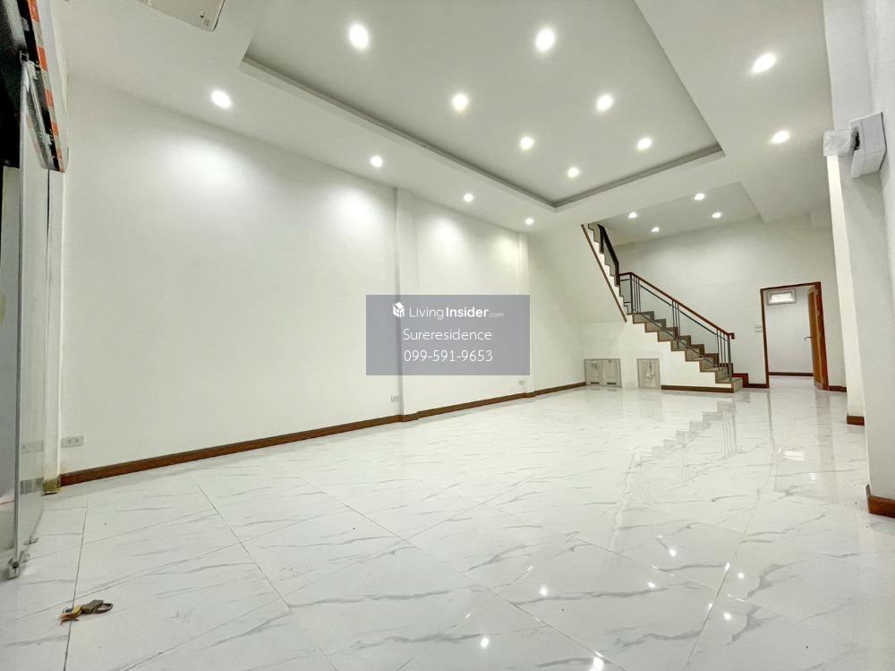 ให้เช่าโฮมออฟฟิศรัชดา ห้วยขวาง : HK0068😊จดบริษัทได้ For RENT ให้เช่า โฮมออฟฟิศ 3 ชั้น🚪3 ห้องนอน🚄ใกล้ MRT ห้วยขวาง🔔พื้นที่บ้าน:16ตร.วา🔔พื้นที่ใช้สอย:160ตร.ม.💲เช่า:45,000฿📞O99-5919653,O65-9423251✅LineID:@sureresidence