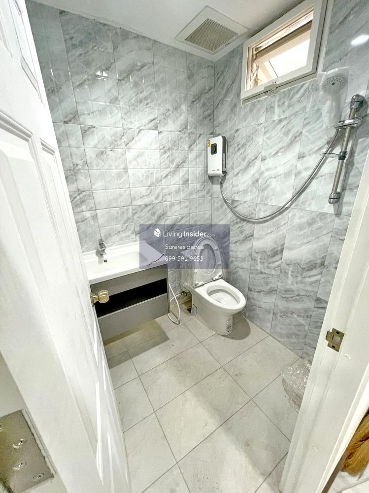 ให้เช่าโฮมออฟฟิศรัชดา ห้วยขวาง : HK0068😊จดบริษัทได้ For RENT ให้เช่า โฮมออฟฟิศ 3 ชั้น🚪3 ห้องนอน🚄ใกล้ MRT ห้วยขวาง🔔พื้นที่บ้าน:16ตร.วา🔔พื้นที่ใช้สอย:160ตร.ม.💲เช่า:45,000฿📞O99-5919653,O65-9423251✅LineID:@sureresidence