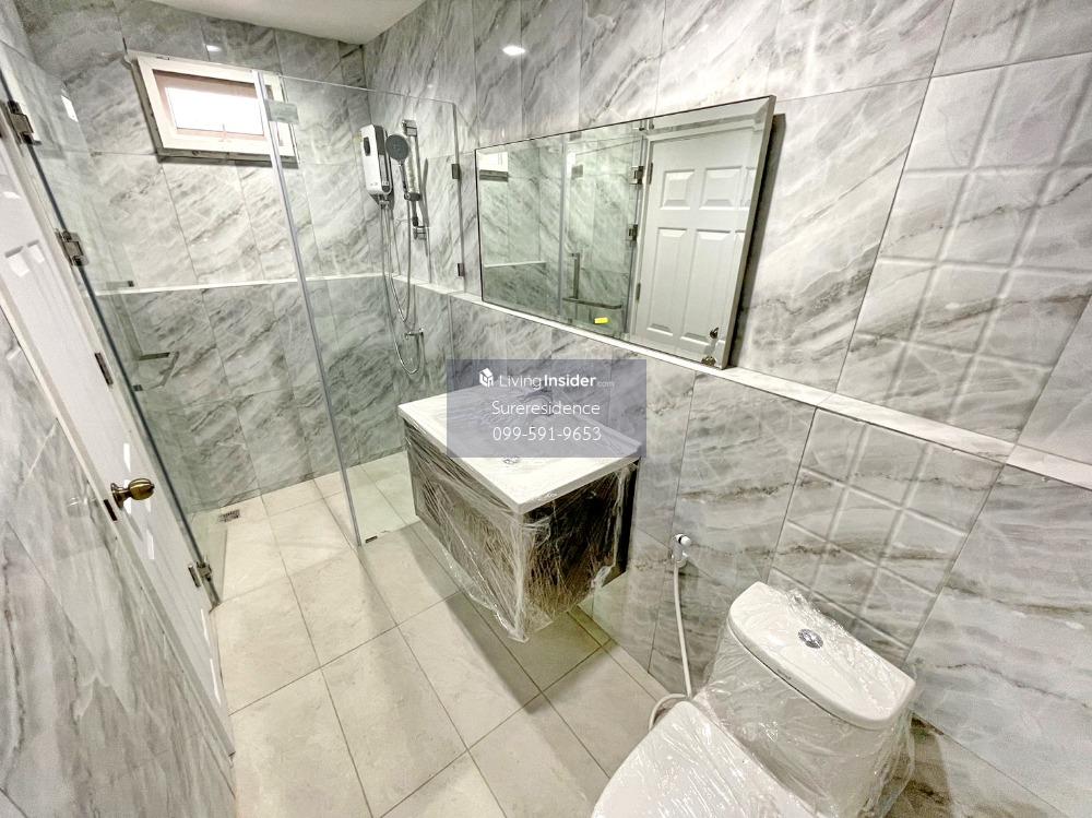 ให้เช่าโฮมออฟฟิศรัชดา ห้วยขวาง : HK0068😊จดบริษัทได้ For RENT ให้เช่า โฮมออฟฟิศ 3 ชั้น🚪3 ห้องนอน🚄ใกล้ MRT ห้วยขวาง🔔พื้นที่บ้าน:16ตร.วา🔔พื้นที่ใช้สอย:160ตร.ม.💲เช่า:45,000฿📞O99-5919653,O65-9423251✅LineID:@sureresidence