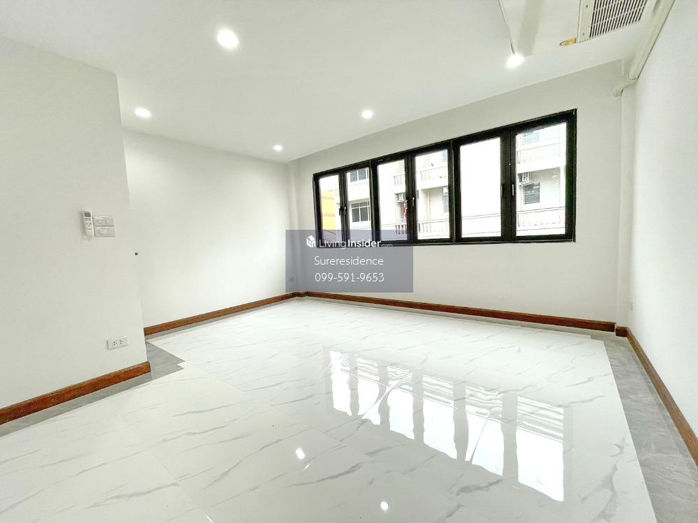 ให้เช่าโฮมออฟฟิศรัชดา ห้วยขวาง : HK0068😊จดบริษัทได้ For RENT ให้เช่า โฮมออฟฟิศ 3 ชั้น🚪3 ห้องนอน🚄ใกล้ MRT ห้วยขวาง🔔พื้นที่บ้าน:16ตร.วา🔔พื้นที่ใช้สอย:160ตร.ม.💲เช่า:45,000฿📞O99-5919653,O65-9423251✅LineID:@sureresidence