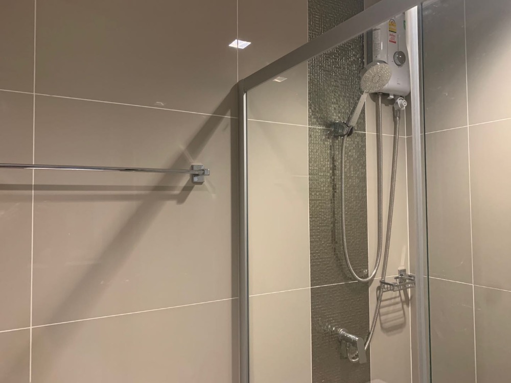 For SaleCondoRama9, Petchburi, RCA : 🔥Urgent sale🔥 𝐂𝐨𝐧𝐝𝐨 𝐈𝐝𝐞𝐨 𝐍𝐞𝐰 𝐑𝐚𝐦𝐚 9