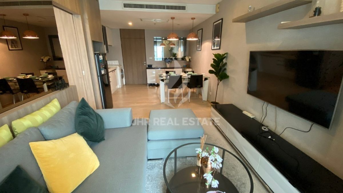 For RentCondoSukhumvit, Asoke, Thonglor : Best price❗️ Noble Remix  1  bed  1 bath contact line id : @jhrrealestate