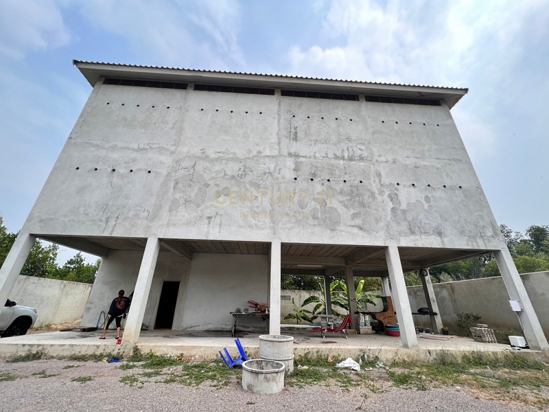 For SaleShop HouseMahachai Samut Sakhon : Selling a 3-storey building, size 8*16 meters, with a swallow's nest, on the area of ​​100 square meters / 34-OT-66011