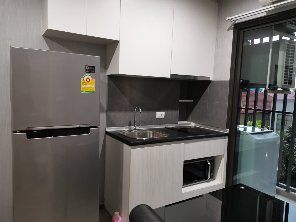 For RentCondoPattanakan, Srinakarin : Condo for rent, Rich park@triple station, ready to move in, hurry to reserve.