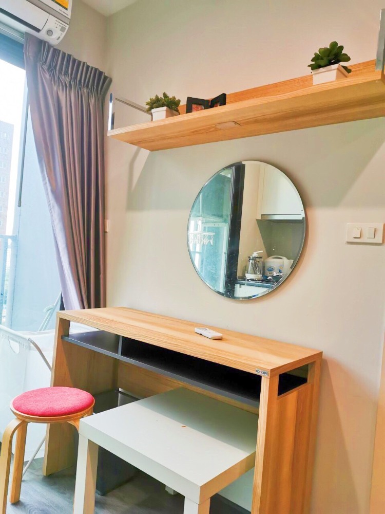 For RentCondoPattanakan, Srinakarin : for rent, Rich park@triple station, beautiful room, ready to move in, hurry to reserve.