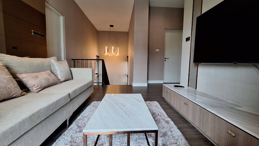 For RentHouseBangna, Bearing, Lasalle : Beautiful house for rent Private atmosphere, Bangkok Boulevard (Srinakarin - Bangna)