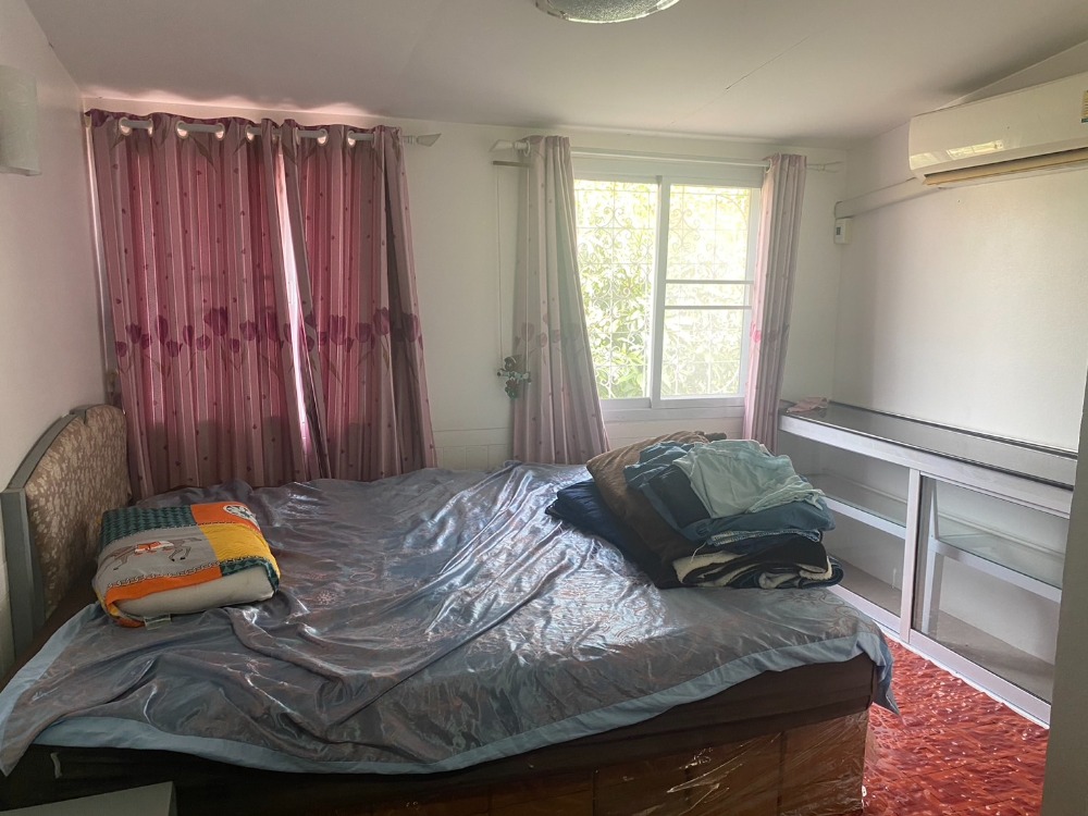 ขายบ้านพัทยา บางแสน ชลบุรี สัตหีบ : ขายบ้านเดี่ยว ขนาด 106 ตร.ว 2 ชั้น 5 ห้องนอน 3 ห้องน้ำ หมู่บ้าน สามมุขธานี (S03-1720)